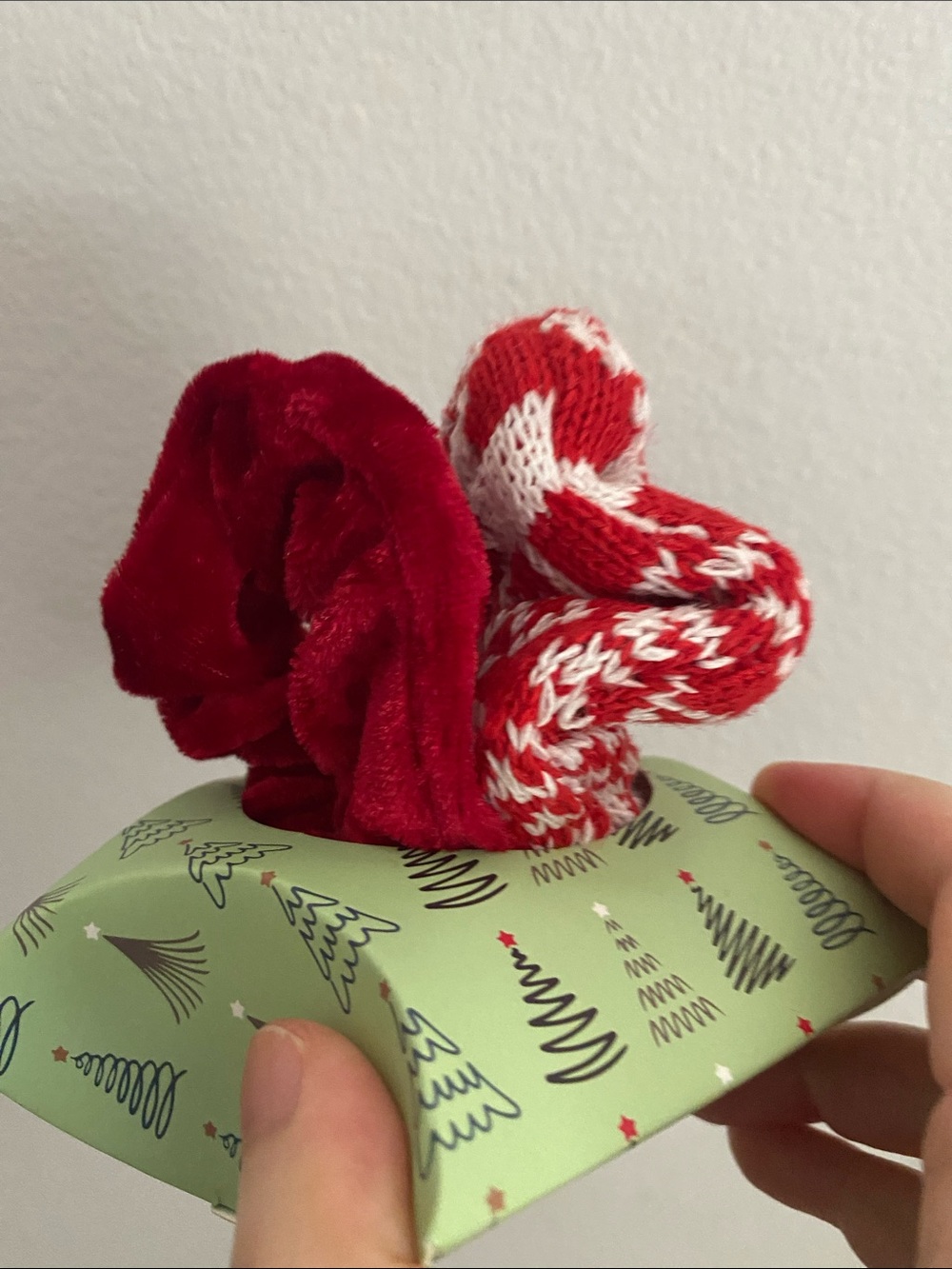 Red Velvet & Knit Scrunchie Set - Women's Hair Accessories